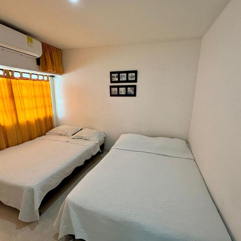 Apartamentos En Edificio Portofino ICDI - Two-Bedroom Apartment - 3