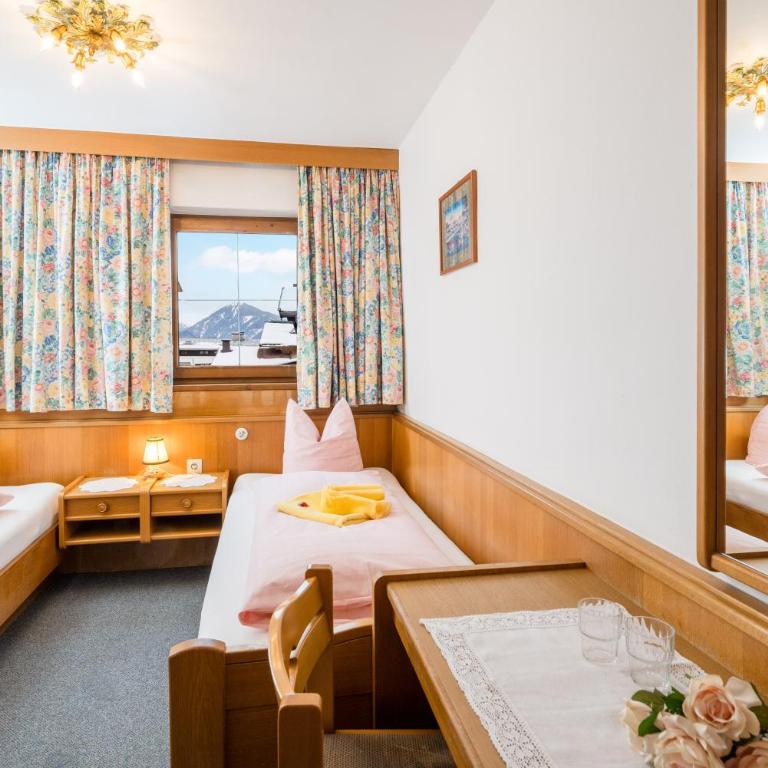 Pension Rainhof - Zweibettzimmer - 1