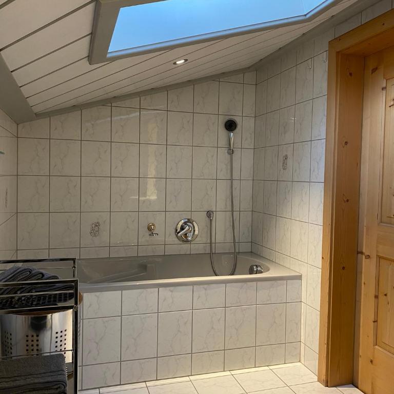 Comfort-Appartement Keiler - Appartement 2 Chambres avec Douche - 25