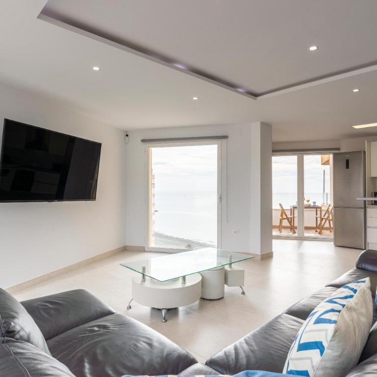 Seafront Luxury Penthouse Torrox Costa - Apartamento Ático - 11
