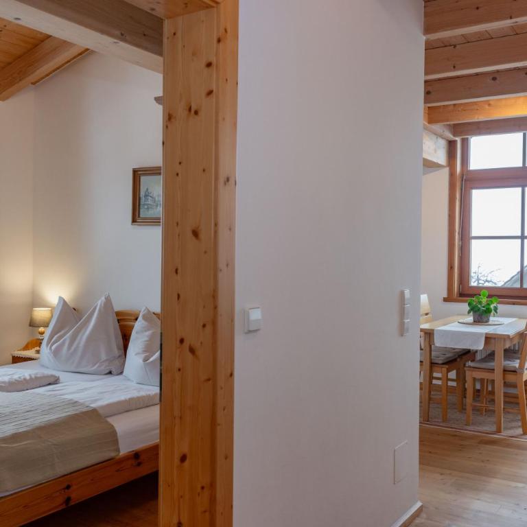 Schullerhof - Apartment mit 2 Schlafzimmern und Balkon - 4
