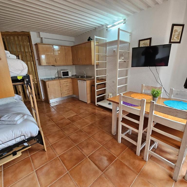 IMEDA apartamentos EUROPA SIERRA NEVADA - Suite Familiar - 18