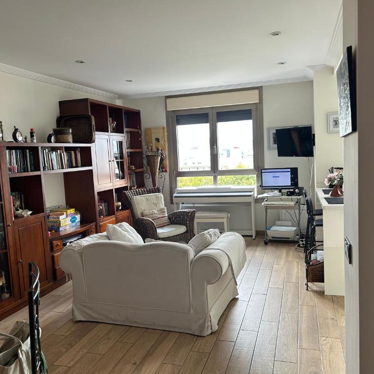 Residencial Playa Poniente 66 de Gijón - Apartamento de 2 dormitorios - 31