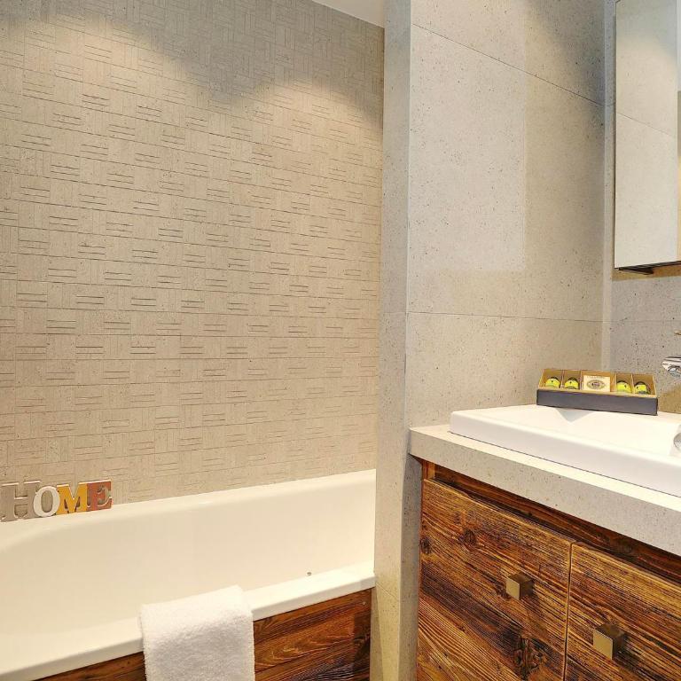 Courchevel 1850, Skis aux Pieds, 3 Pièces, Parking, Récent - FR-1-575-108 - Appartement (6 Adultes) - 6