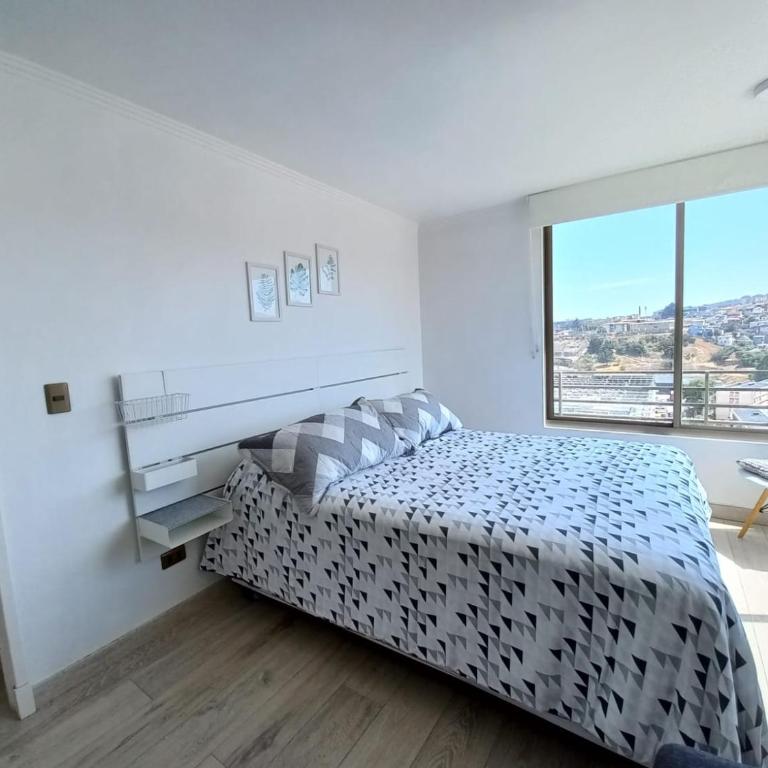 Departamento cercano a la playa, con estacionamiento - Two-Bedroom Apartment - 1