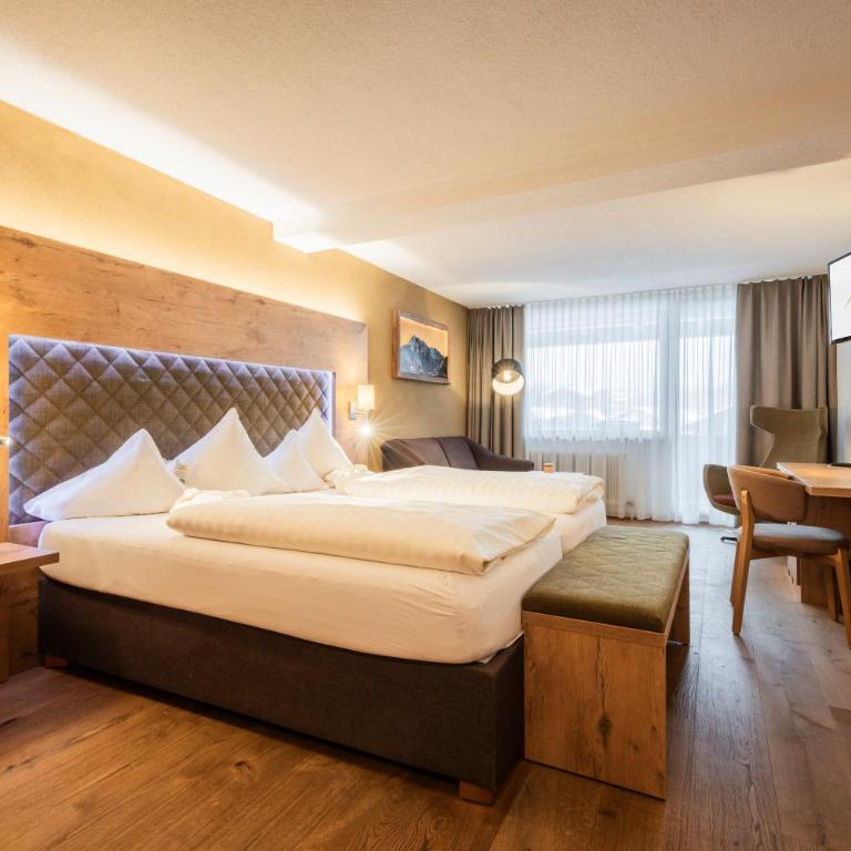 Biohotel Leutascherhof - Superior Doppel- oder Zweibettzimmer mit Bergblick - 8