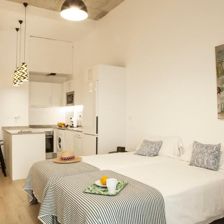 Apartamentos RG Hospital Valme - Estudio - 9