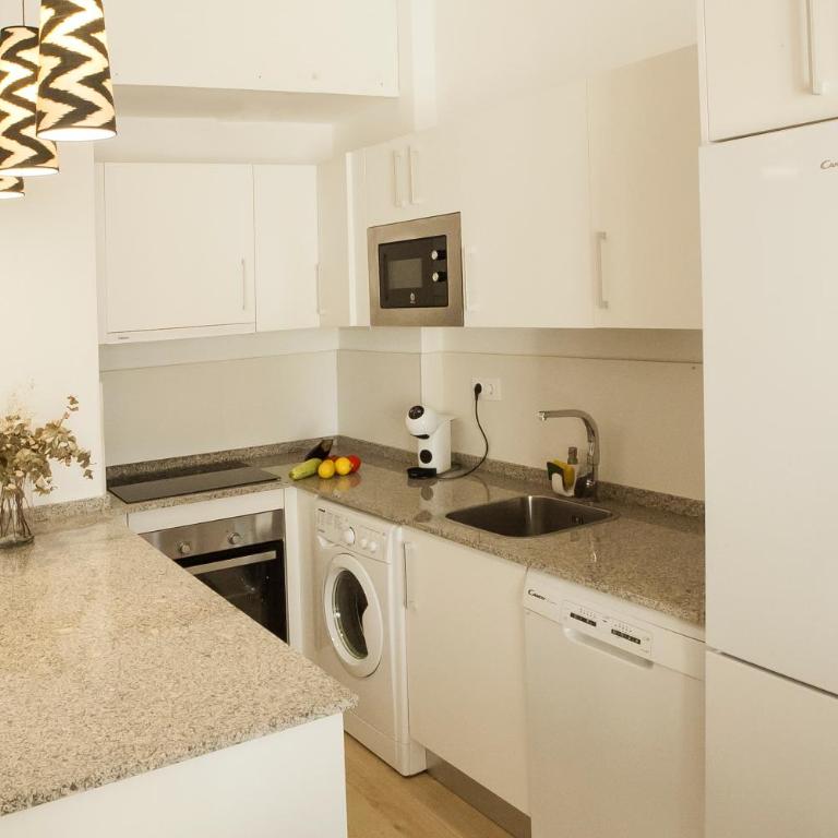 Apartamentos RG Hospital Valme - Estudio - 10