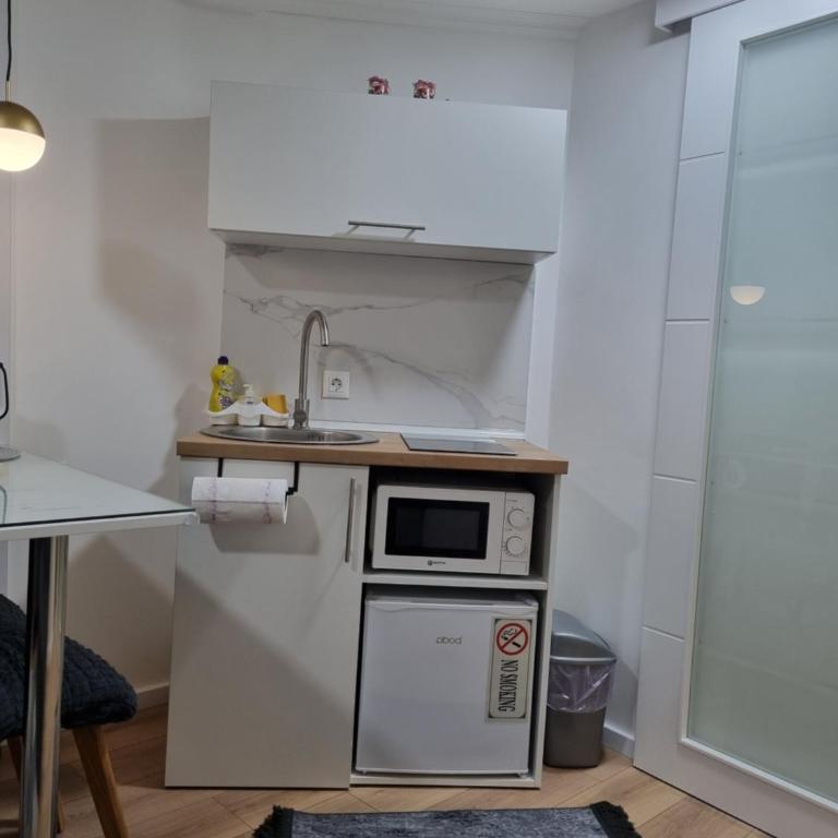 Apartments Deni - King Studio with Sofa Bed - 28