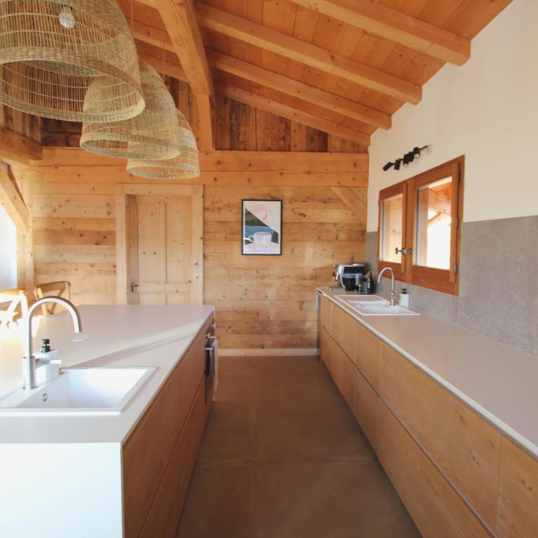 CHEZ NONNA - Charmant demi-chalet à la montagne - Appartement - 9