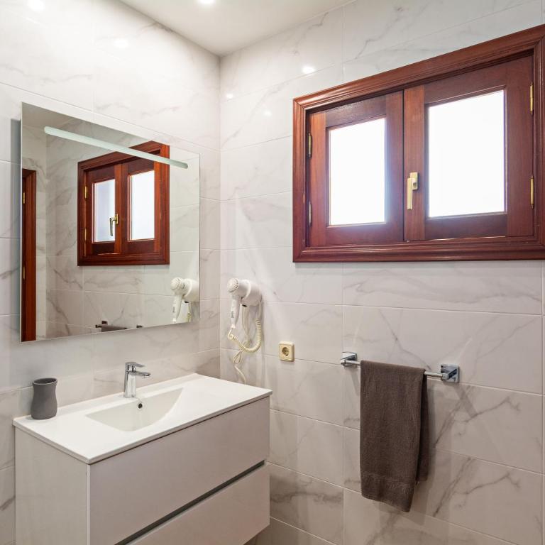 Playa Blanca Sunlight Apartment BY PVL - Apartamento - 6