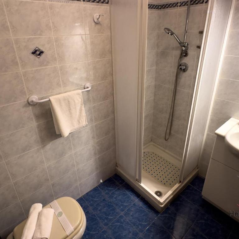 Balcony and garage - Beaches 5min away - Smart TV - Apartamento de 1 dormitorio - 12