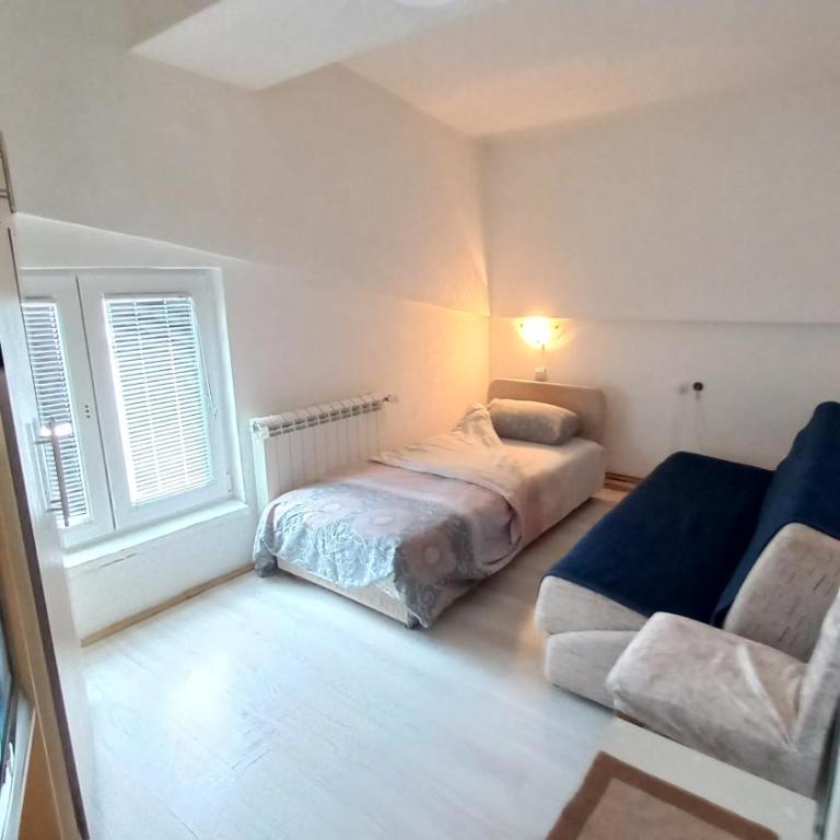 NOV-dve spavaće sobe - Two-Bedroom Apartment - 5