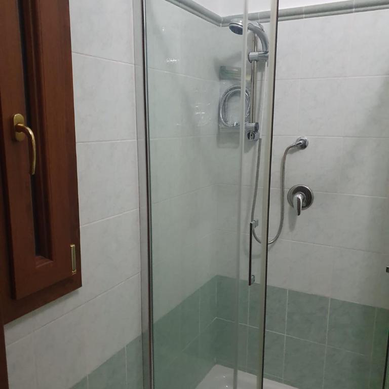 Urban Nest - Camera Matrimoniale con Bagno Privato - 7