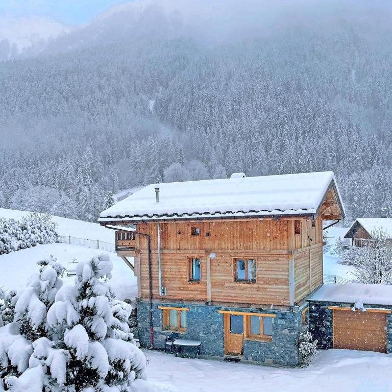Chalet in Moulin with Sauna & Stunning Views - Chalet Superior - 24