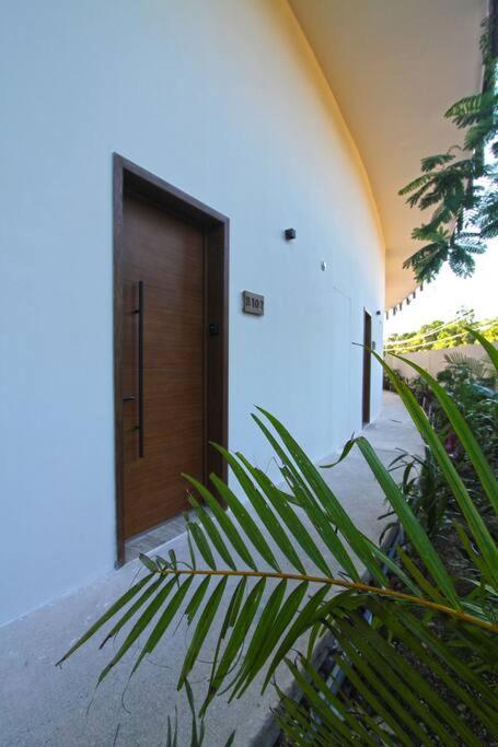 Luxury Jungle Loft, 7 Pools, Rooftop Panoramic View, Beach Shuttle, Fast WiFi - One-Bedroom Apartment - 49
