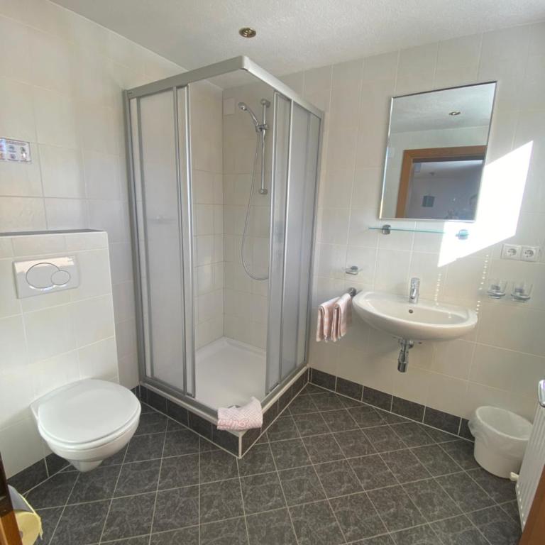 Apart Alpenrose Spiss - Apartment mit 2 Schlafzimmern - 3