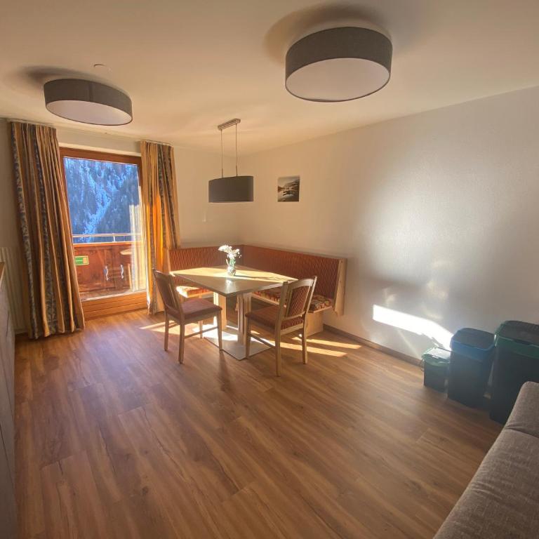 Apart Alpenrose Spiss - Apartment mit 1 Schlafzimmer - 2