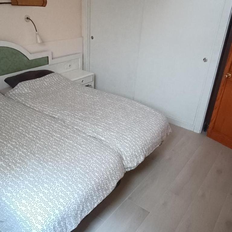 Ap 1ª línea Playa Las cucharas - Apartamento de 1 dormitorio - 12