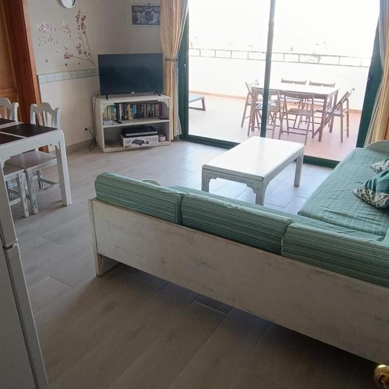 Ap 1ª línea Playa Las cucharas - Apartamento de 1 dormitorio - 13