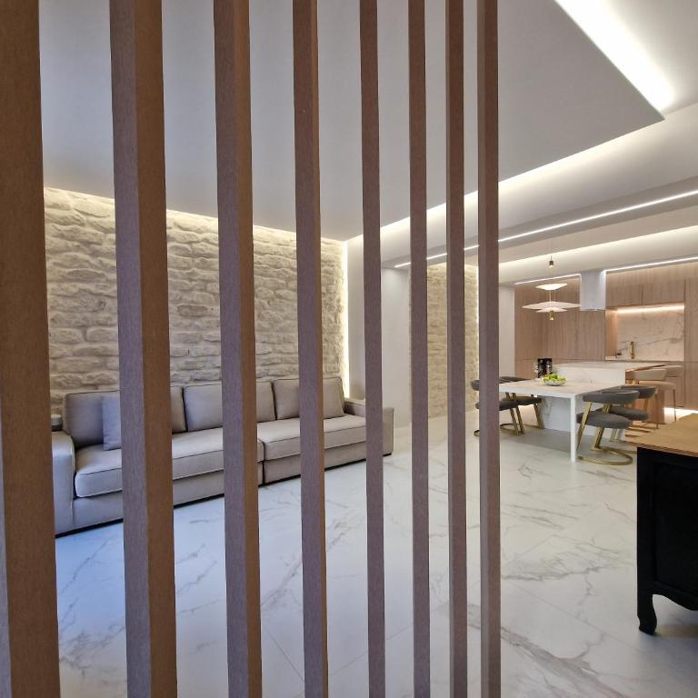 LUXURY IN "PLAZA LUCEROS" in the heart of the city & beach - Deluxe Apartment - 27