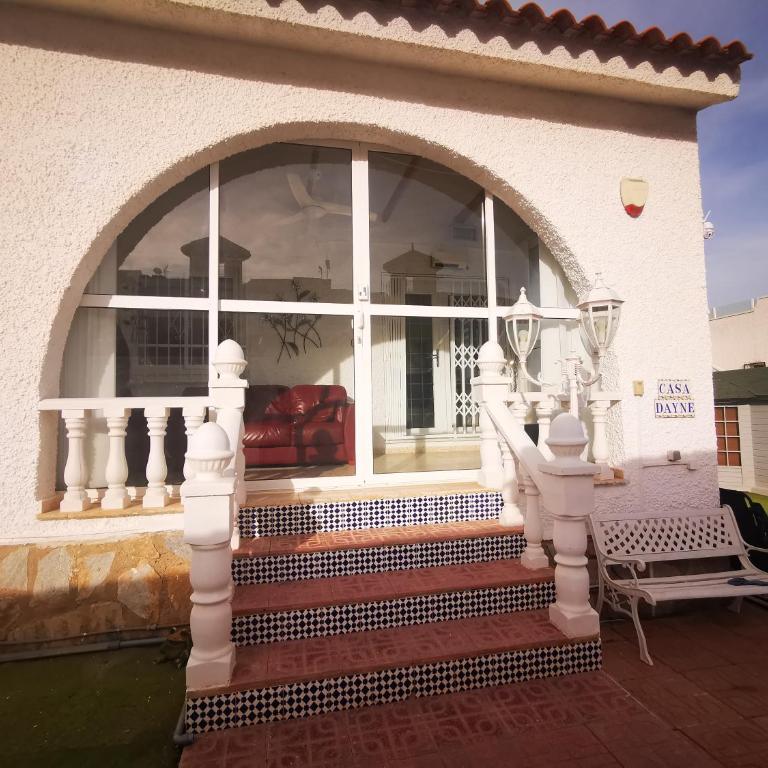 Private Villa with Heated Swimming Pool, Roof Top Solarium & Garden - Villa de 2 dormitorios - 36