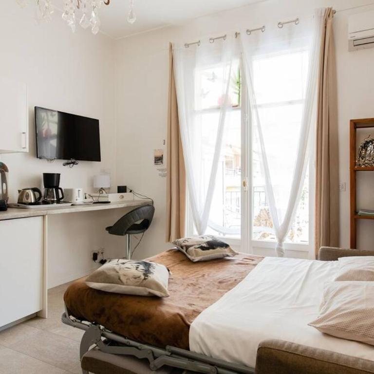 Mythique Miramar Cannes Croisette Terrasse Clim Parking Wifi - One-Bedroom Apartment - 13