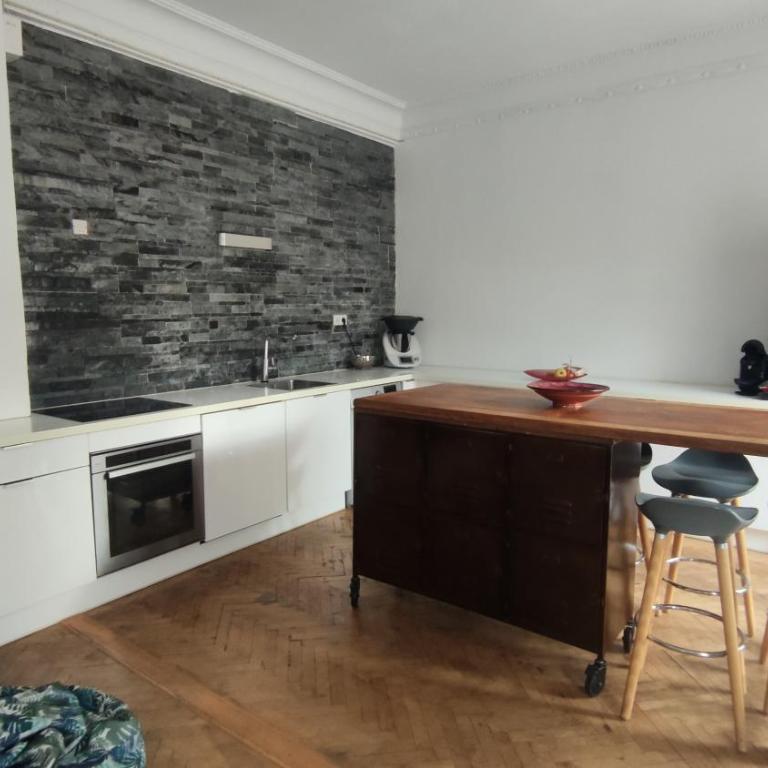 Spacieux 4 pièces de type bourgeois Art-déco - Appartement 3 Chambres - 6