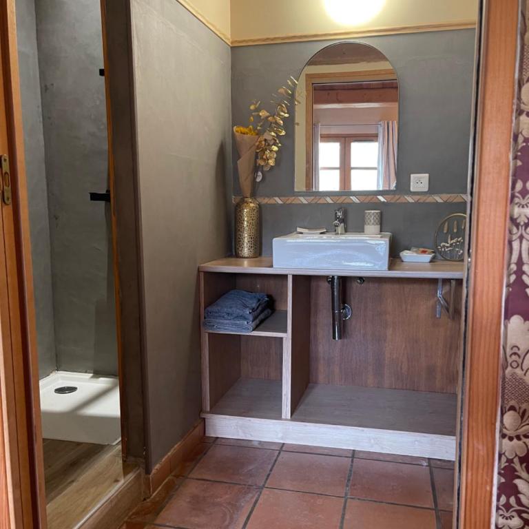 Chambres d'Hôtes Barraconu - Camera Matrimoniale - 3