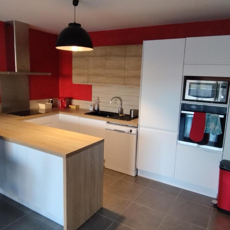 Beau T3 + clim + parking Saint Cyr sur mer - Appartement 2 Chambres - 4