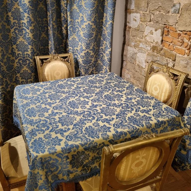 LA SEDE DELL'ARTE Monolocale Studio e Camere in Torre Medievale vicino a Duomo e Piazza Signoria - Camera Tripla con Bagno in Comune - 41