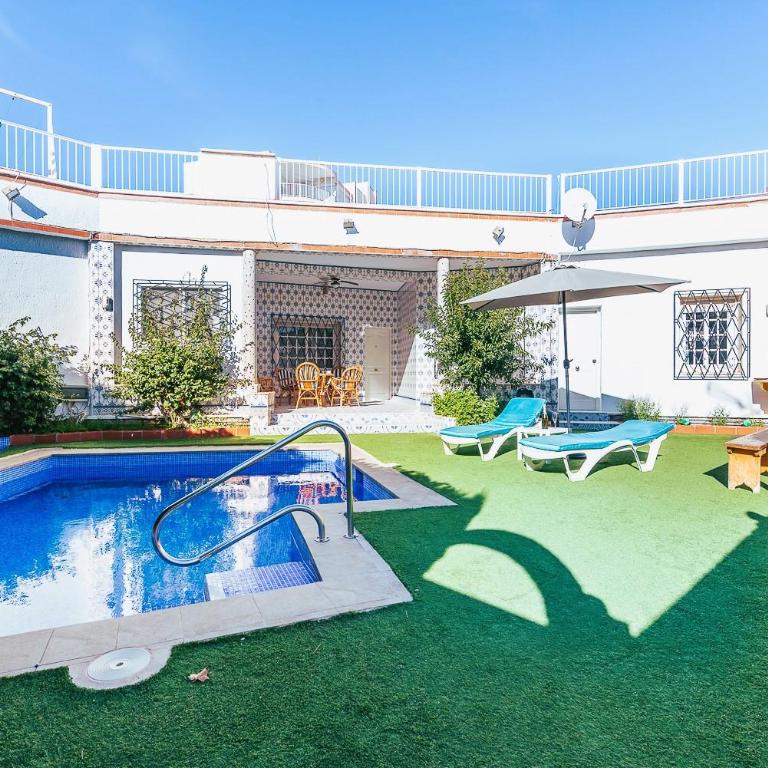Chalet en el Mar Menor (Cartagena) con Piscina Privada y 4 dormitorios - Casa de 4 dormitorios - 1
