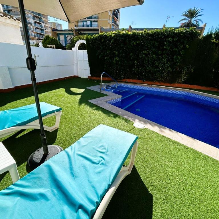 Chalet en el Mar Menor (Cartagena) con Piscina Privada y 4 dormitorios - Casa de 4 dormitorios - 30
