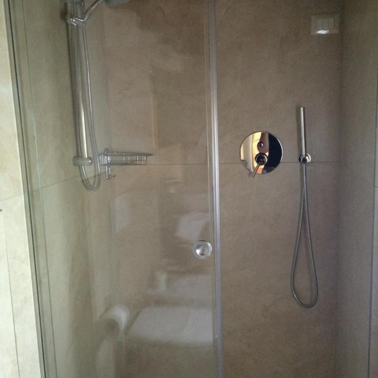 B&B Patatina - Camera Tripla Comfort con Doccia - 16