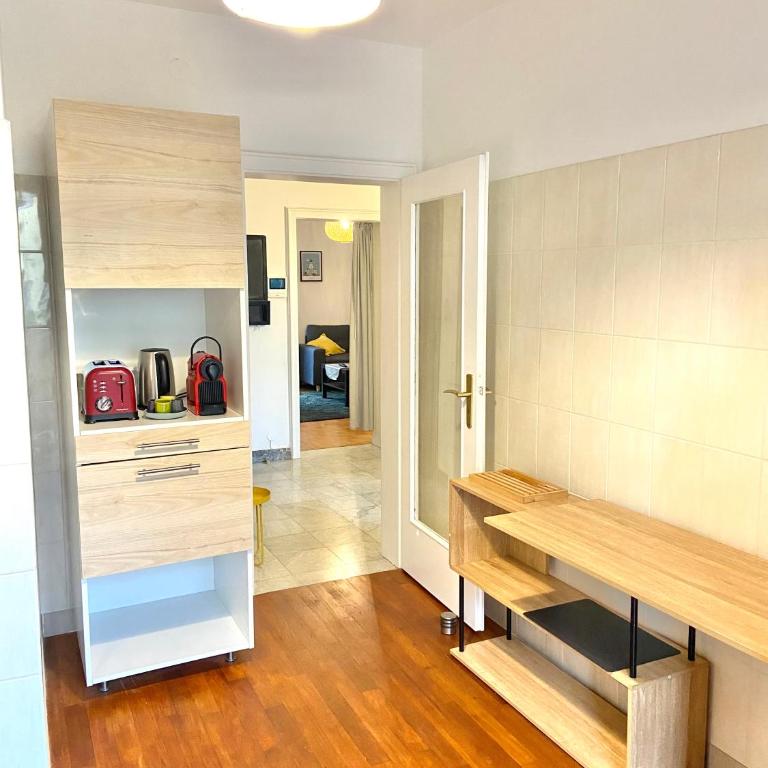 Appart 2parkings, 2min PetiteVenise-Xmarché - Appartamento con 1 Camera da Letto - 10