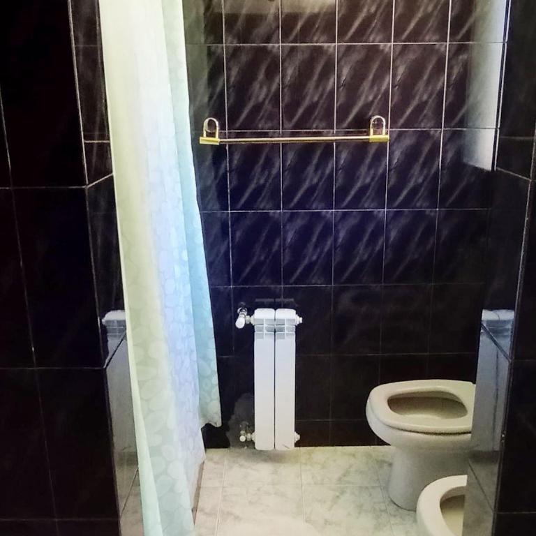 hermosa casa a una cuadra del lago - Casa de 4 dormitorios - 23