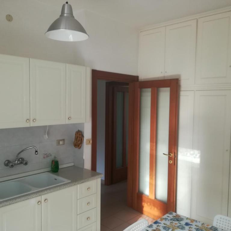 EUCALYPTI11 - Ampio alloggio ristrutturato con 3 camere, 2 bagni, terrazzo, balcone - Apartment mit 2 Schlafzimmern - 13