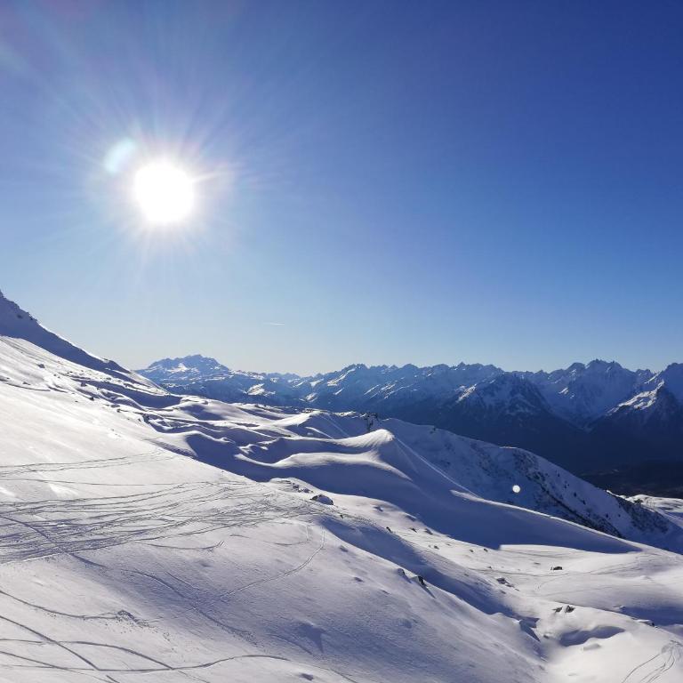 2 pièces vue dégagée montagne à Saint-François-Longchamp - Appartement 2 Chambres - 19