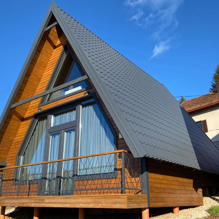 Bajkoviti bungalov - Three-Bedroom House - 25