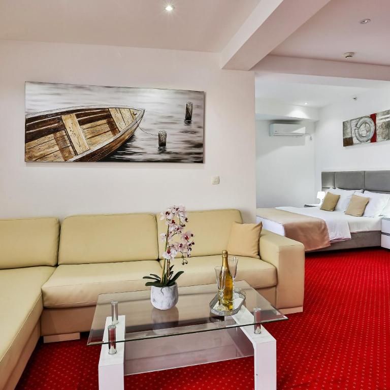 Hotel La mer - Studio Apartment with Sea View - 2