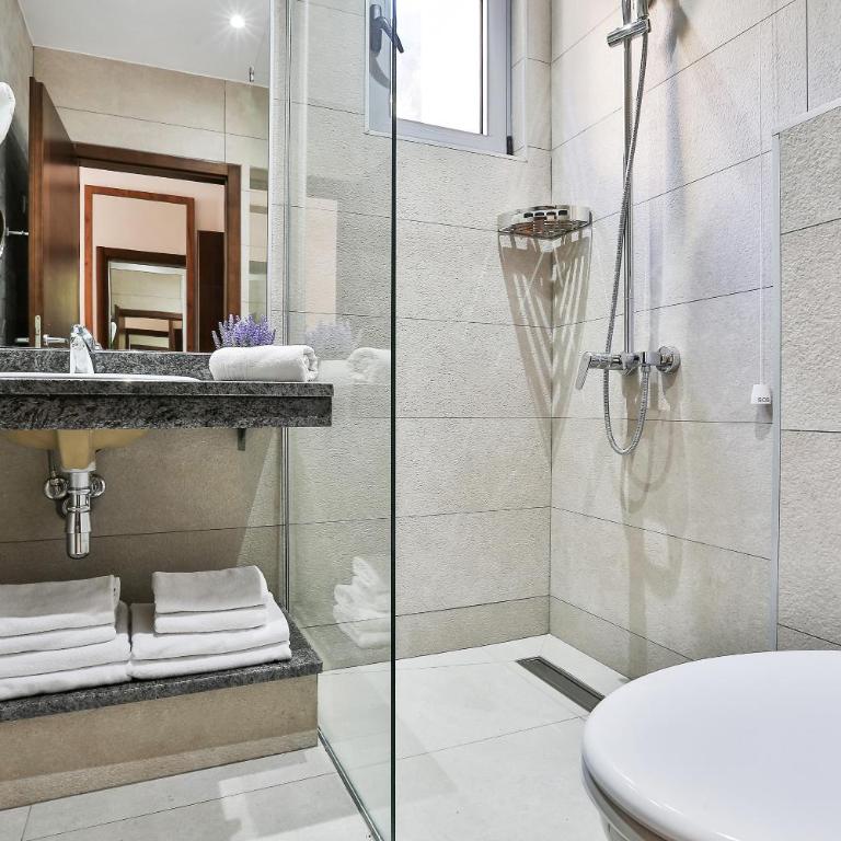 Hotel La mer - Budget Double Room - 1