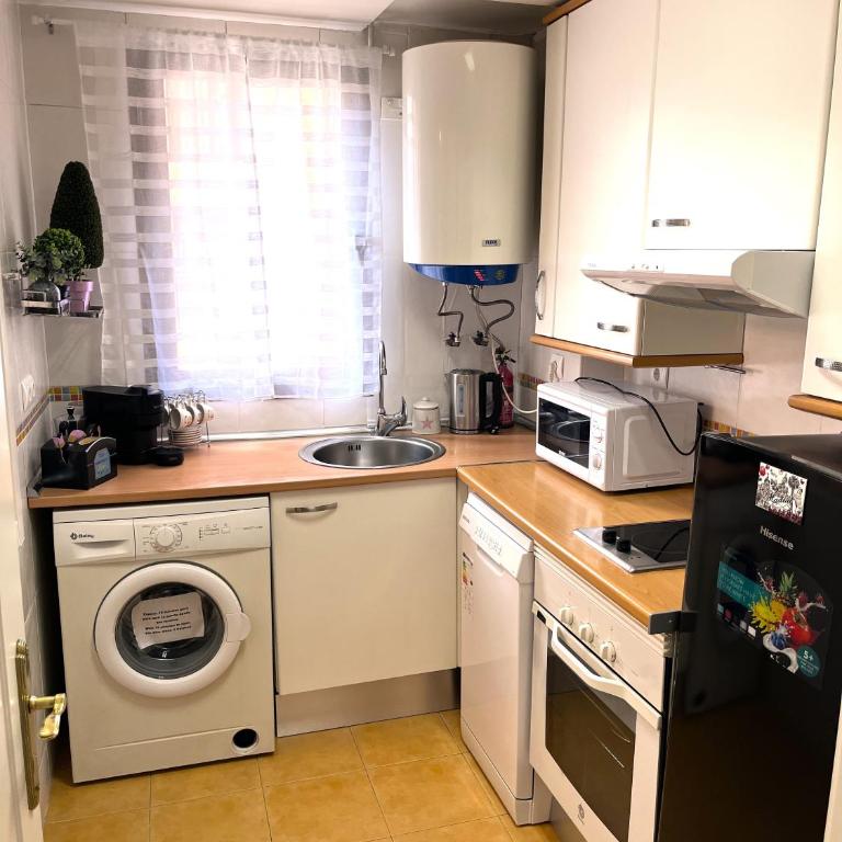 Campezo Suite Madrid Airport - Apartamento de 1 dormitorio - 17