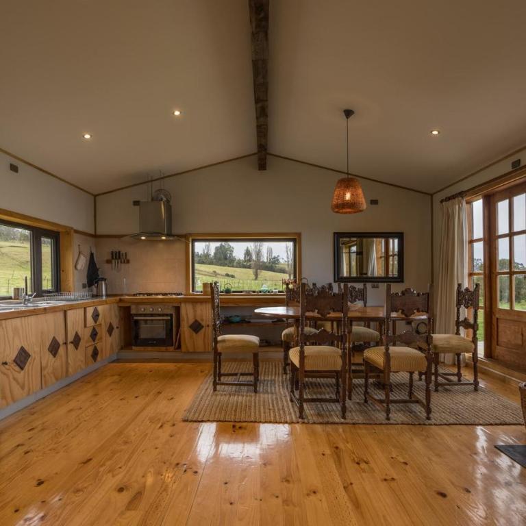 La Casa del Humedal - Three-Bedroom House - 3