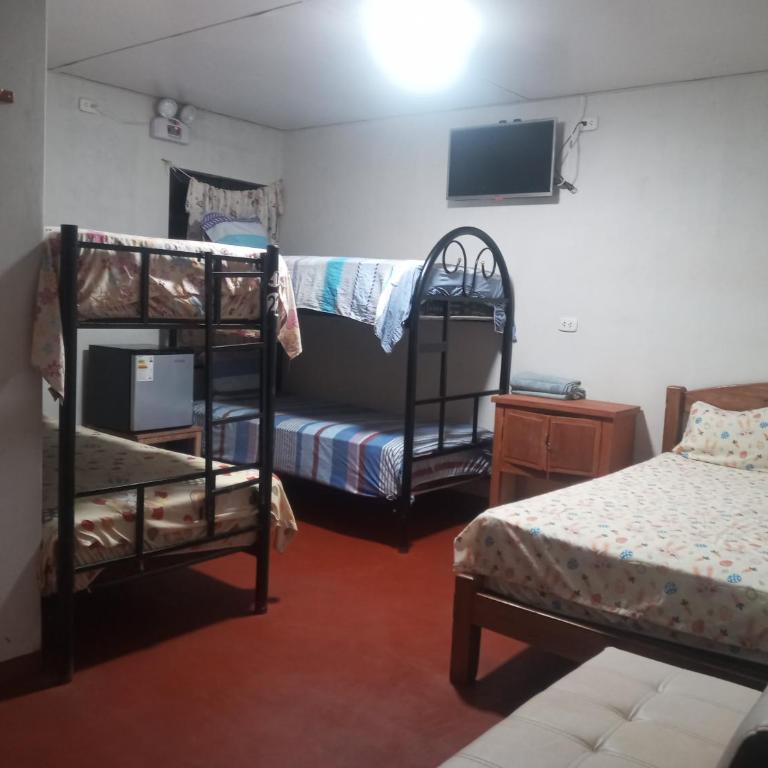 MARANATHA - Family Room - 1