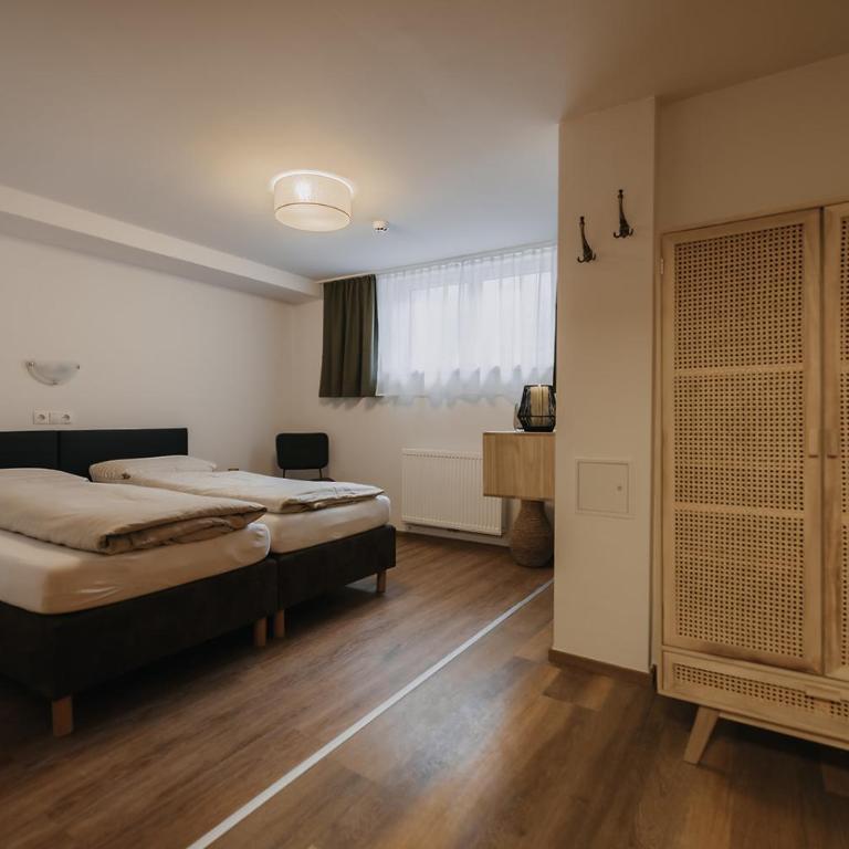 FRÄULEIN NANNERL - Boutique Apart mit Saunahaus - Four-Bedroom Apartment - 8