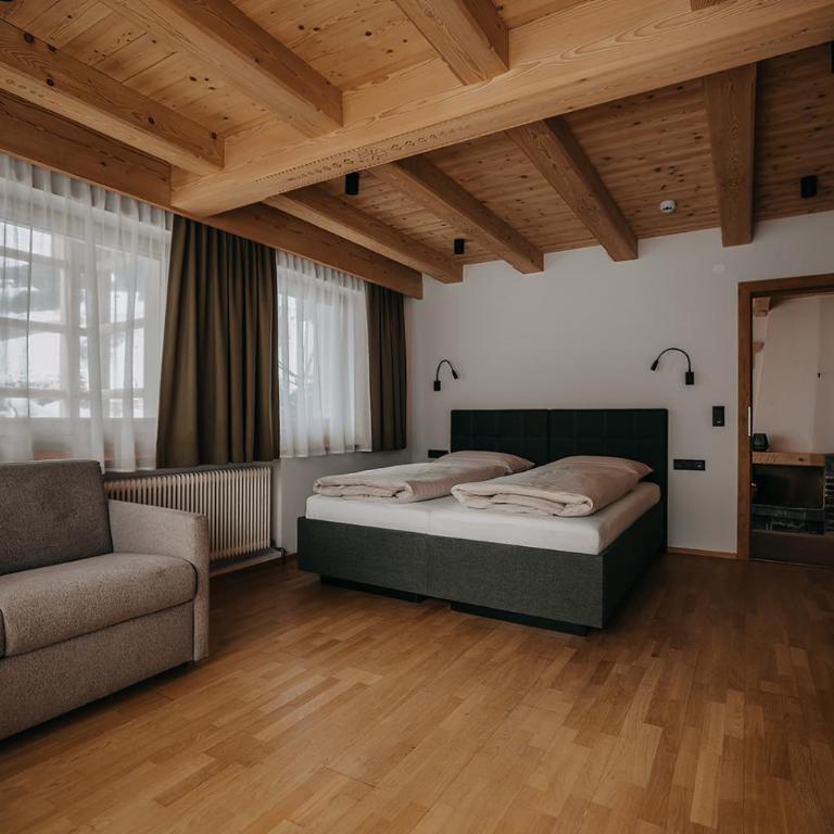 FRÄULEIN NANNERL - Boutique Apart mit Saunahaus - Four-Bedroom Apartment - 3