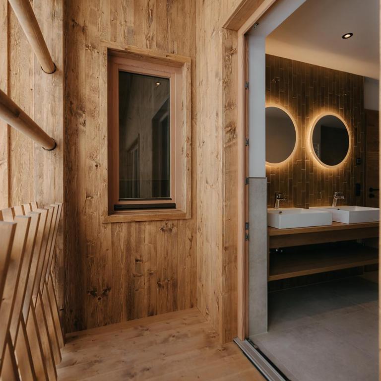 FRÄULEIN NANNERL - Boutique Apart mit Saunahaus - Deluxe Apartment - 3
