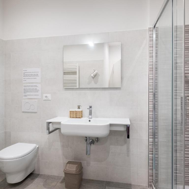 Bologna Accommodation Fiera 2 Checkin Automatico - Aperti H24 - Two-Bedroom Apartment - 14
