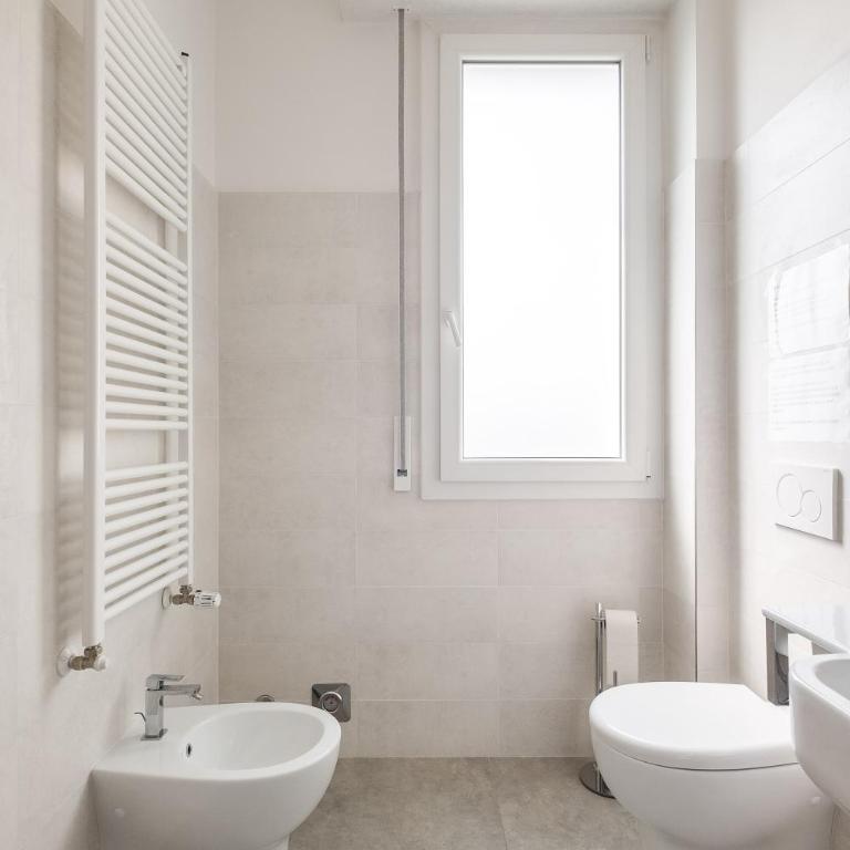 Bologna Accommodation Fiera 2 Checkin Automatico - Aperti H24 - Two-Bedroom Apartment - 11