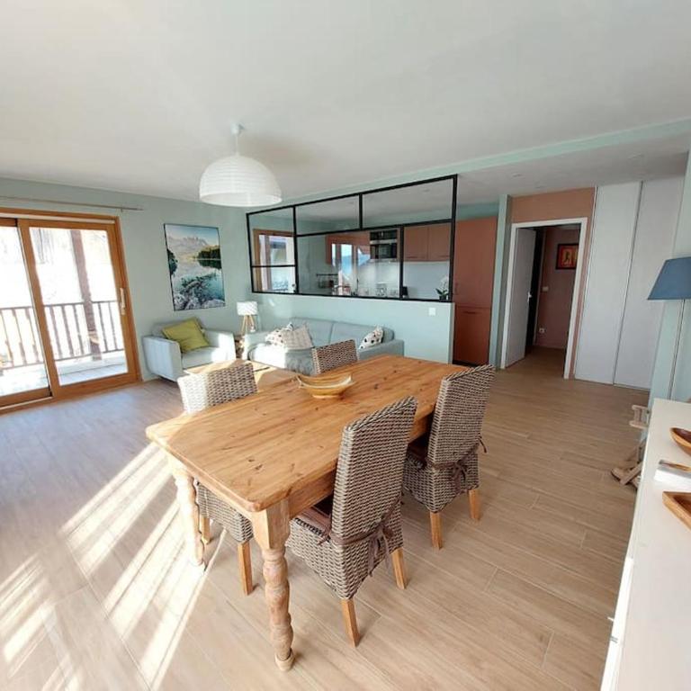 Charmant Appartement Lac d'Annecy / Ski - 6 Pers - Appartement 3 Chambres - 1